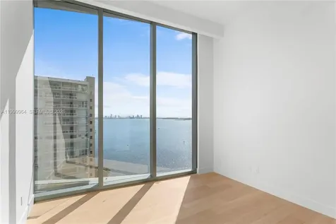 175 SE 25th Road Miami FL 33129