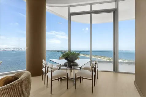 175 SE 25th Road Miami FL 33129