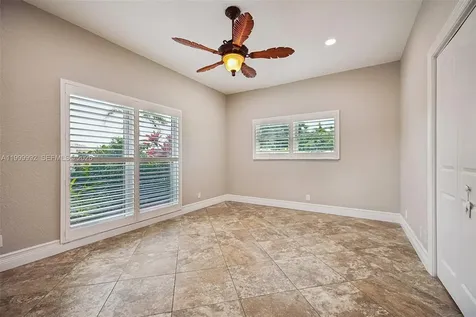 16751 Waters Edge Drive Weston FL 33326