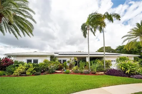 16751 Waters Edge Drive Weston FL 33326