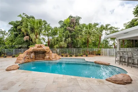16751 Waters Edge Drive Weston FL 33326