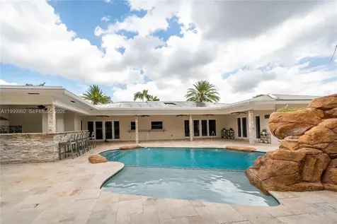 16751 Waters Edge Drive Weston FL 33326