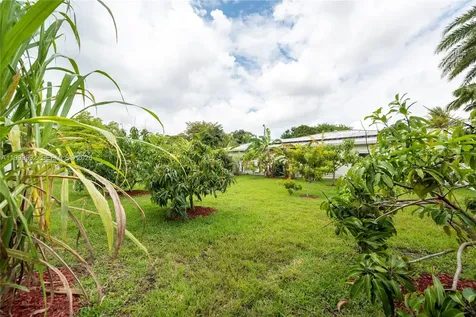 16751 Waters Edge Drive Weston FL 33326