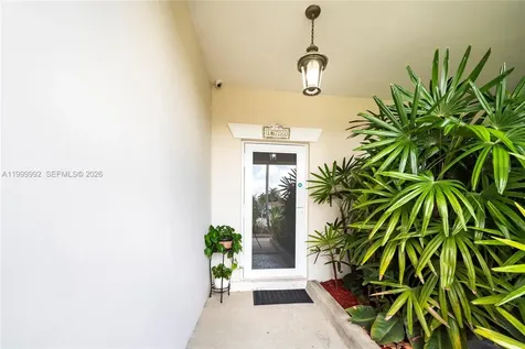 16751 Waters Edge Drive Weston FL 33326