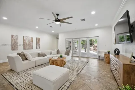 16751 Waters Edge Drive Weston FL 33326