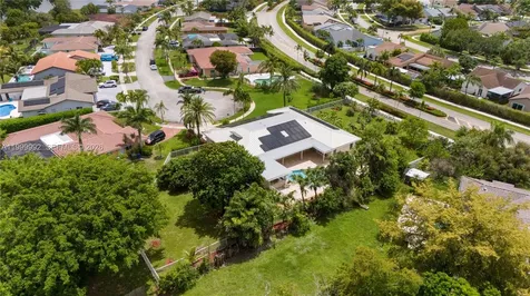 16751 Waters Edge Drive Weston FL 33326