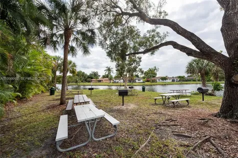 16751 Waters Edge Drive Weston FL 33326