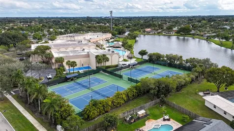 16751 Waters Edge Drive Weston FL 33326