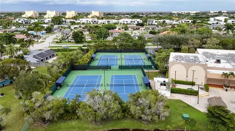 16751 Waters Edge Drive Weston FL 33326