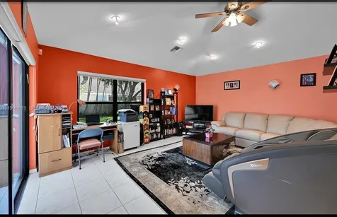 5200 NW 67th Avenue Lauderhill FL 33319