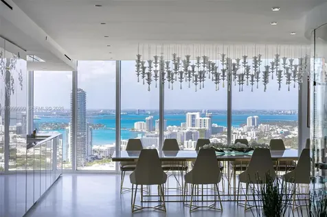 300 S Pointe Drive Miami Beach FL 33139