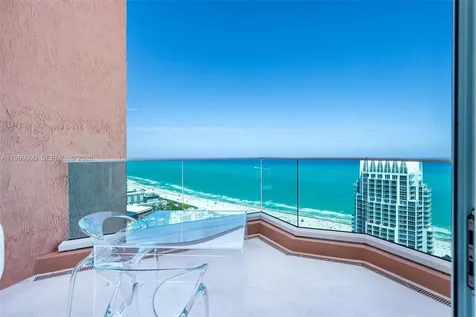 300 S Pointe Drive Miami Beach FL 33139