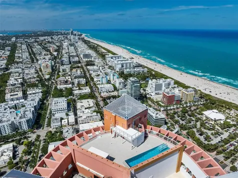 300 S Pointe Drive Miami Beach FL 33139