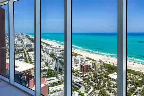300 S Pointe Drive Miami Beach FL 33139