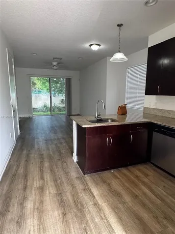 7665 NW 88 Terrace Tamarac FL 33321