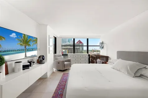 1915 Brickell Avenue Miami FL 33129