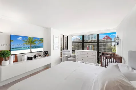 1915 Brickell Avenue Miami FL 33129