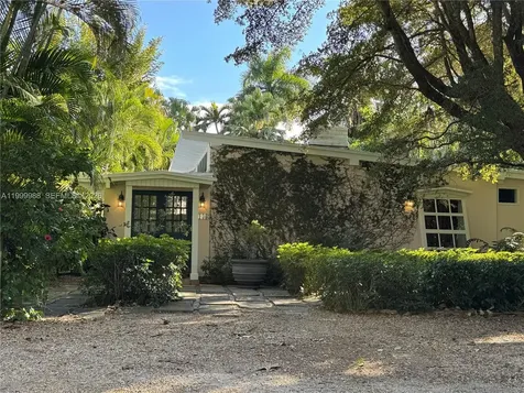 4134 Ventura Avenue Miami FL 33133