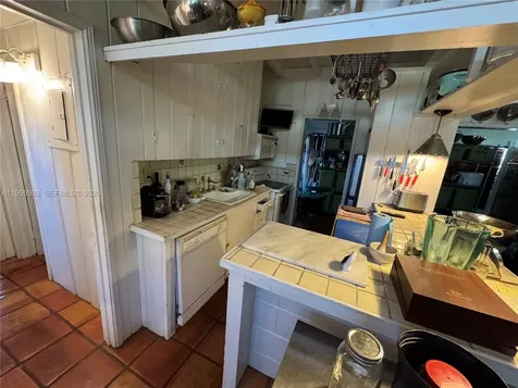 4134 Ventura Avenue Miami FL 33133