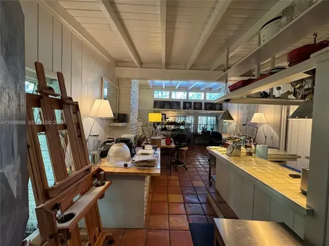 4134 Ventura Avenue Miami FL 33133
