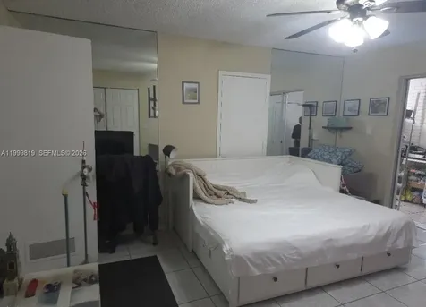 9021 SW 30th Terrace Miami FL 33165