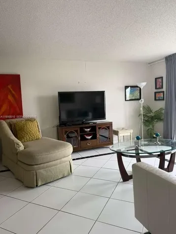 Miami Beach FL 33140