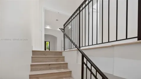 622 Malaga Avenue Coral Gables FL 33134