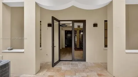 622 Malaga Avenue Coral Gables FL 33134