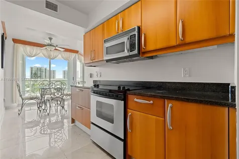 16500 Collins Avenue Sunny Isles Beach FL 33160