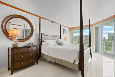 16500 Collins Avenue Sunny Isles Beach FL 33160