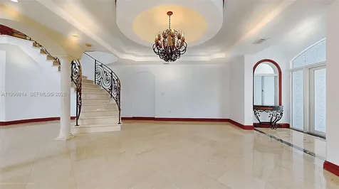 1131 Stillwater Drive Miami Beach FL 33141