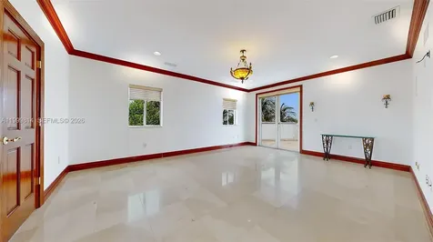 1131 Stillwater Drive Miami Beach FL 33141