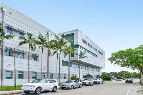 762 NE 131st Street North Miami FL 33161