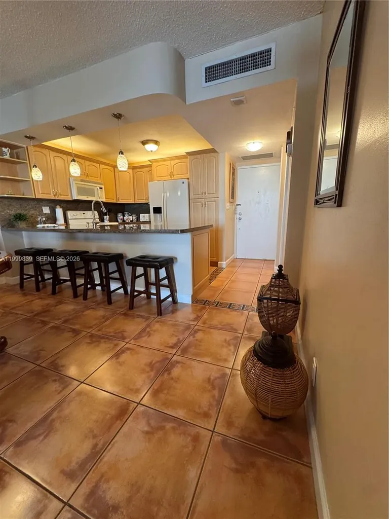 3725 S Ocean Drive Hollywood FL 33019