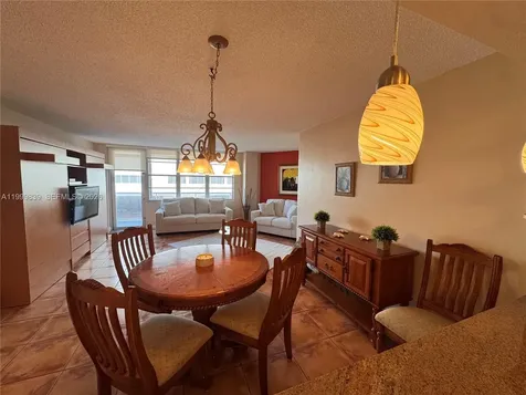 3725 S Ocean Drive Hollywood FL 33019