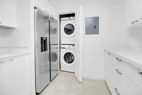 5757 Collins Avenue Miami Beach FL 33140