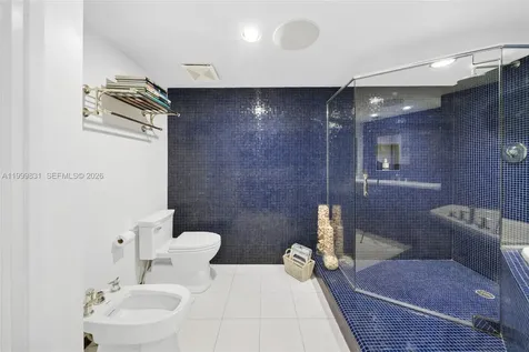 9 Island Avenue Miami Beach FL 33139