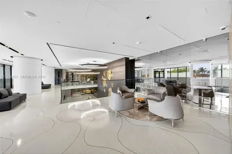 9 Island Avenue Miami Beach FL 33139