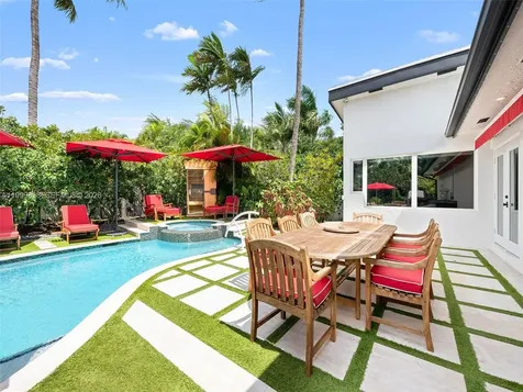 3001 Bayview Drive Fort Lauderdale FL 33306