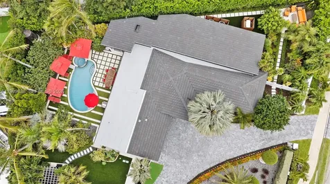 3001 Bayview Drive Fort Lauderdale FL 33306