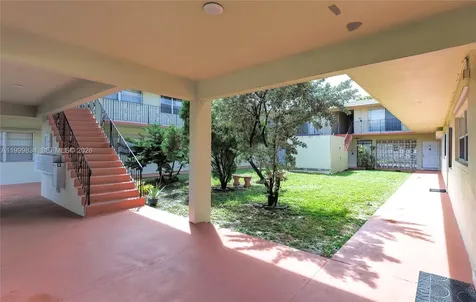 1722 Mayo Street Hollywood FL 33020
