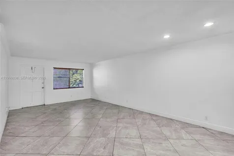 1722 Mayo Street Hollywood FL 33020