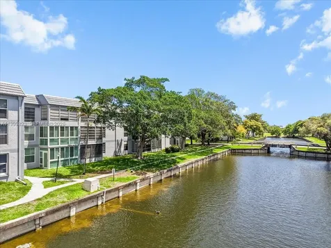 8350 Sands Point Boulevard Tamarac FL 33321