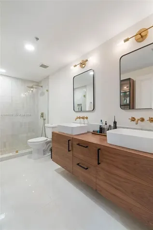 2650 SW 37th Avenue Miami FL 33133