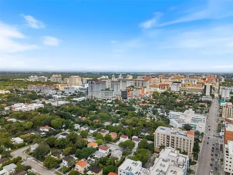 2650 SW 37th Avenue Miami FL 33133