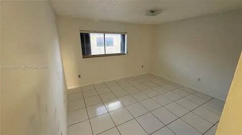 2319 W 60th Street Hialeah FL 33016