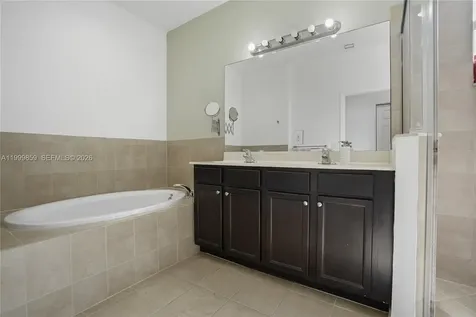 17081 SW 94th Way Miami FL 33196