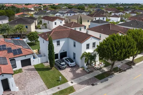 17081 SW 94th Way Miami FL 33196