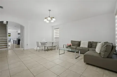 17081 SW 94th Way Miami FL 33196