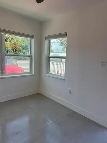 615 NE 3rd Street Hallandale Beach FL 33009